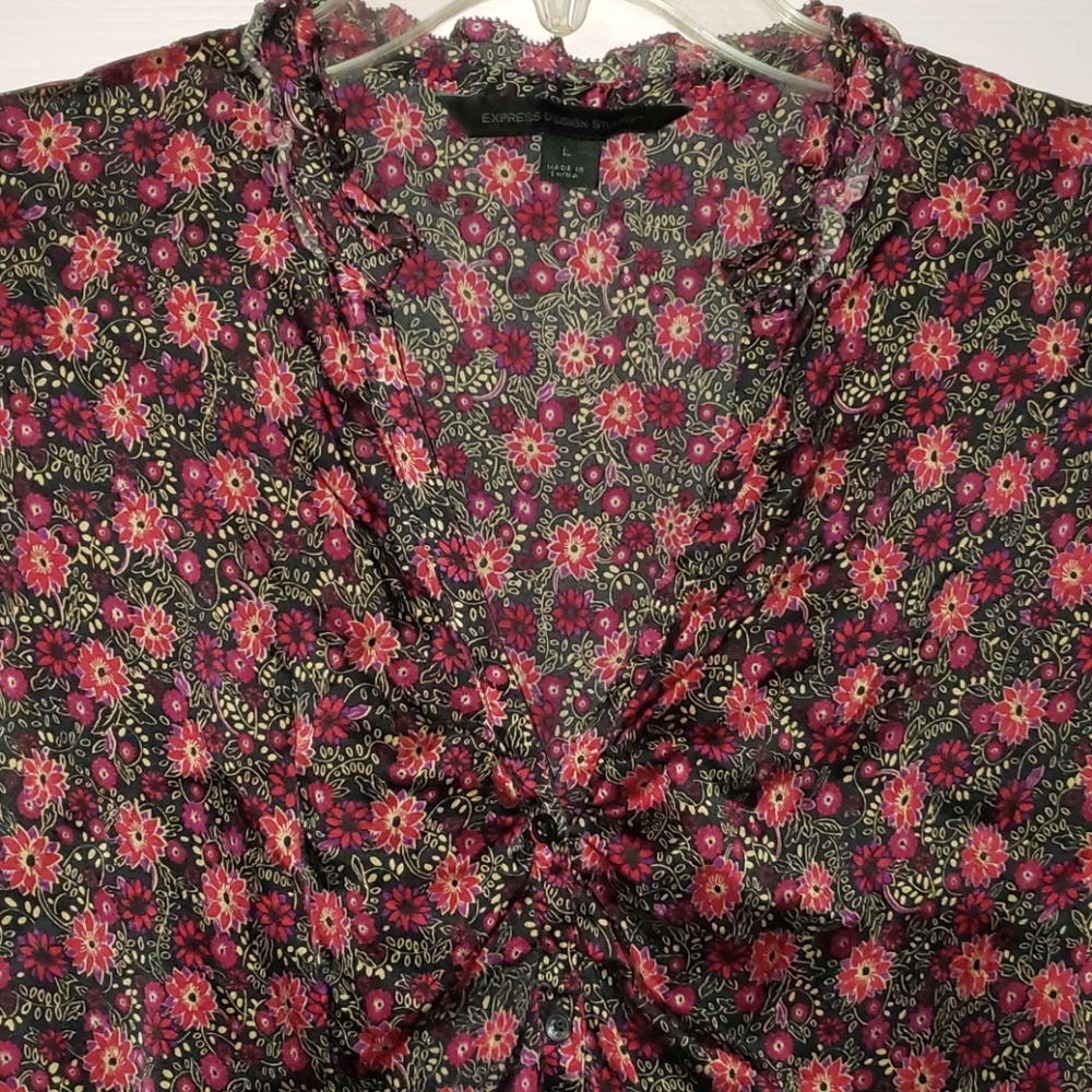 Express Top - Picture 2 of 5